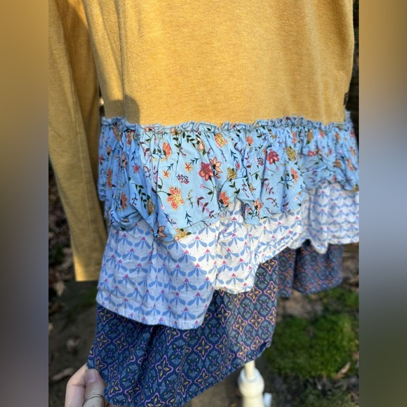 Matilda Jane Weekend Vibes Ruffled Top Size small - Picture 2 of 8